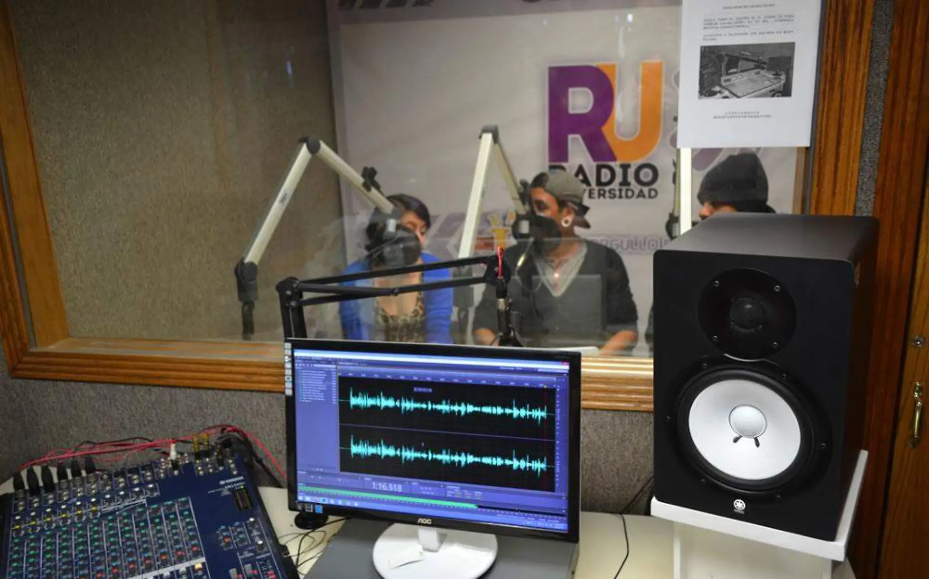 Uach Radio